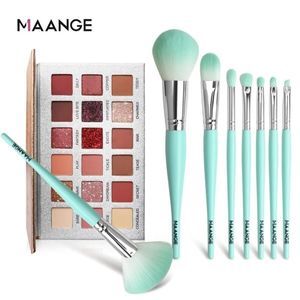 MAANGE Pro 8Pcs Makeup Brushes with 18 Color Matte